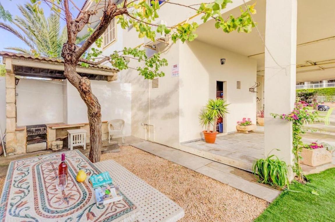 Vivienda Con Piscina A 300 Metros De La Playa Appartement *